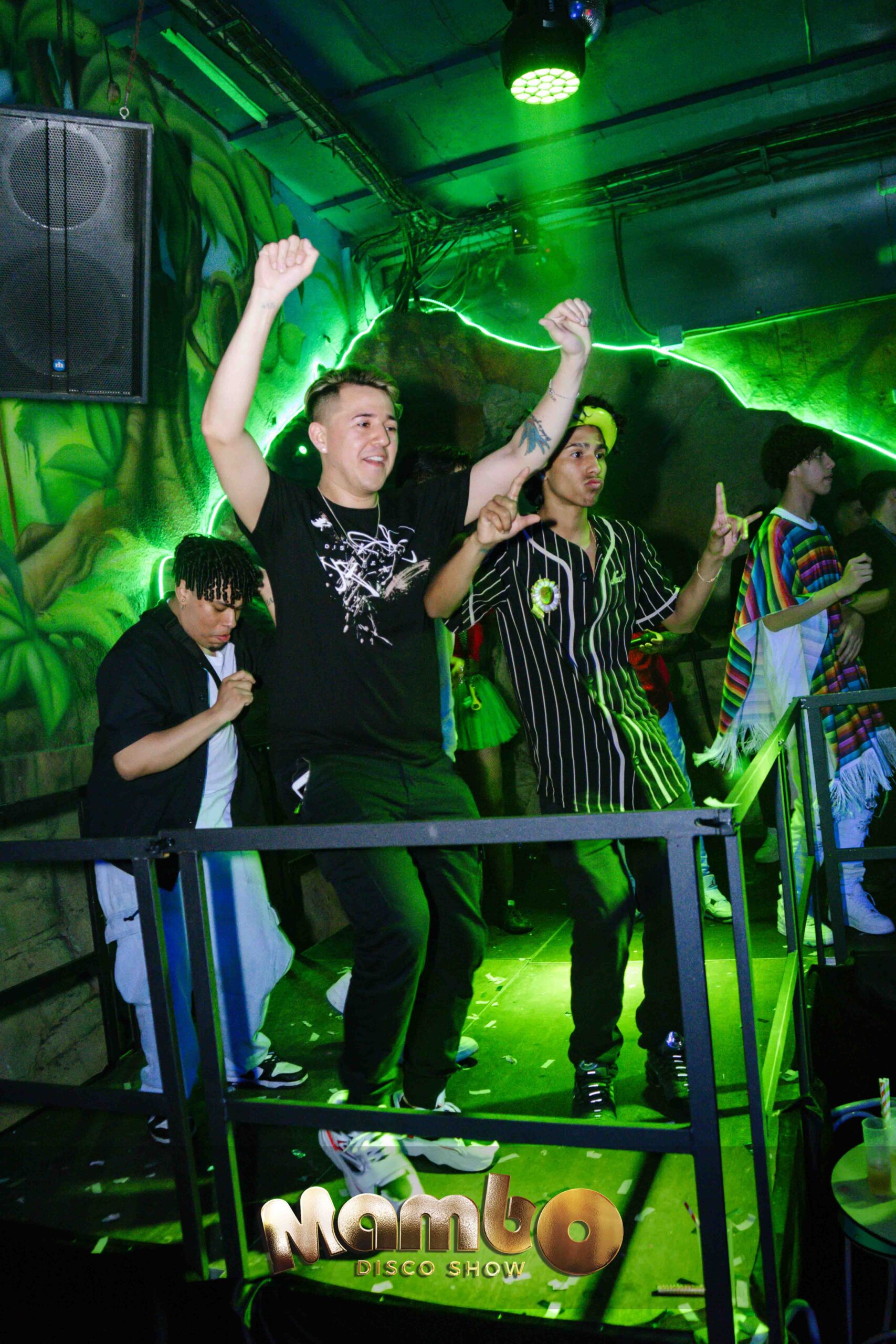 Mambodiscoshow 13-04-2024-53