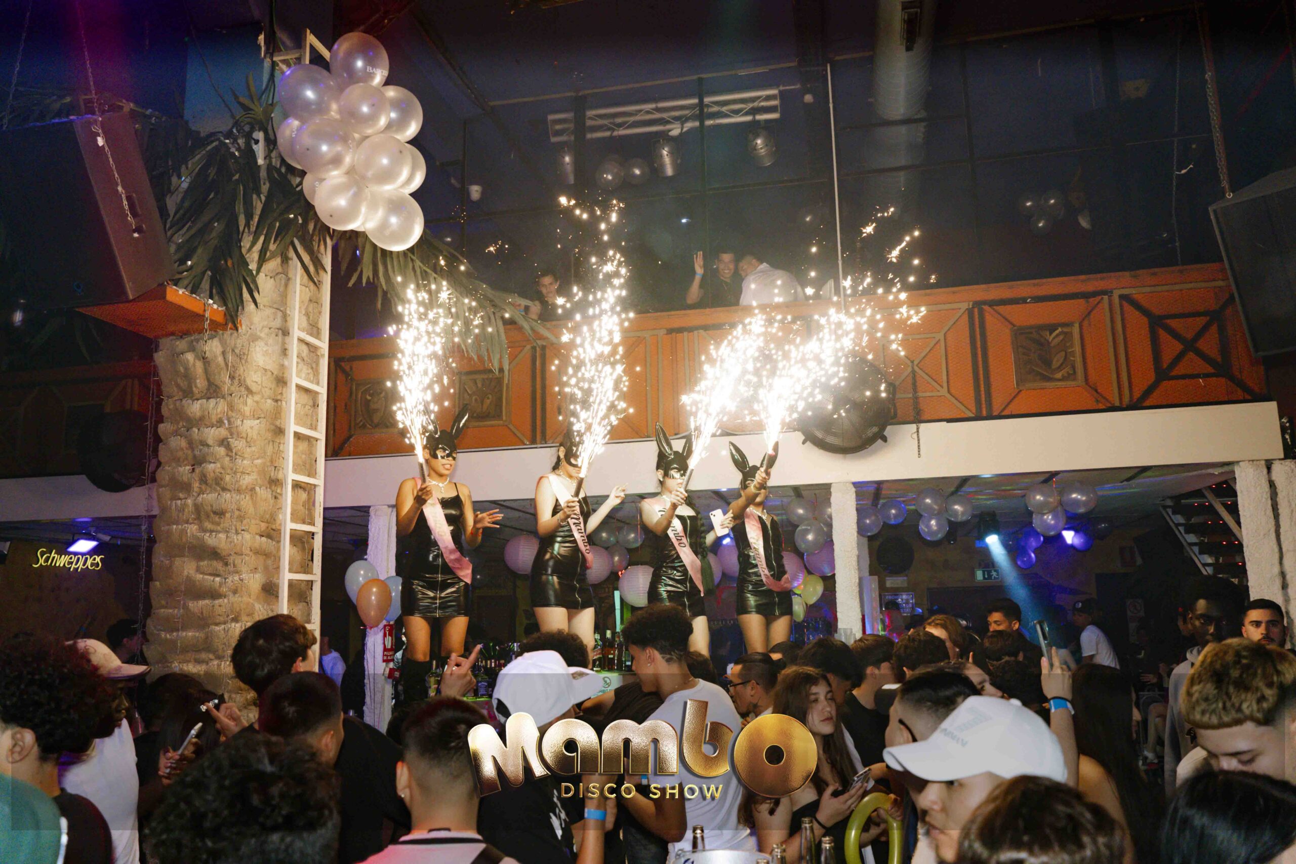 Mambodiscoshow 19-04-2024-59