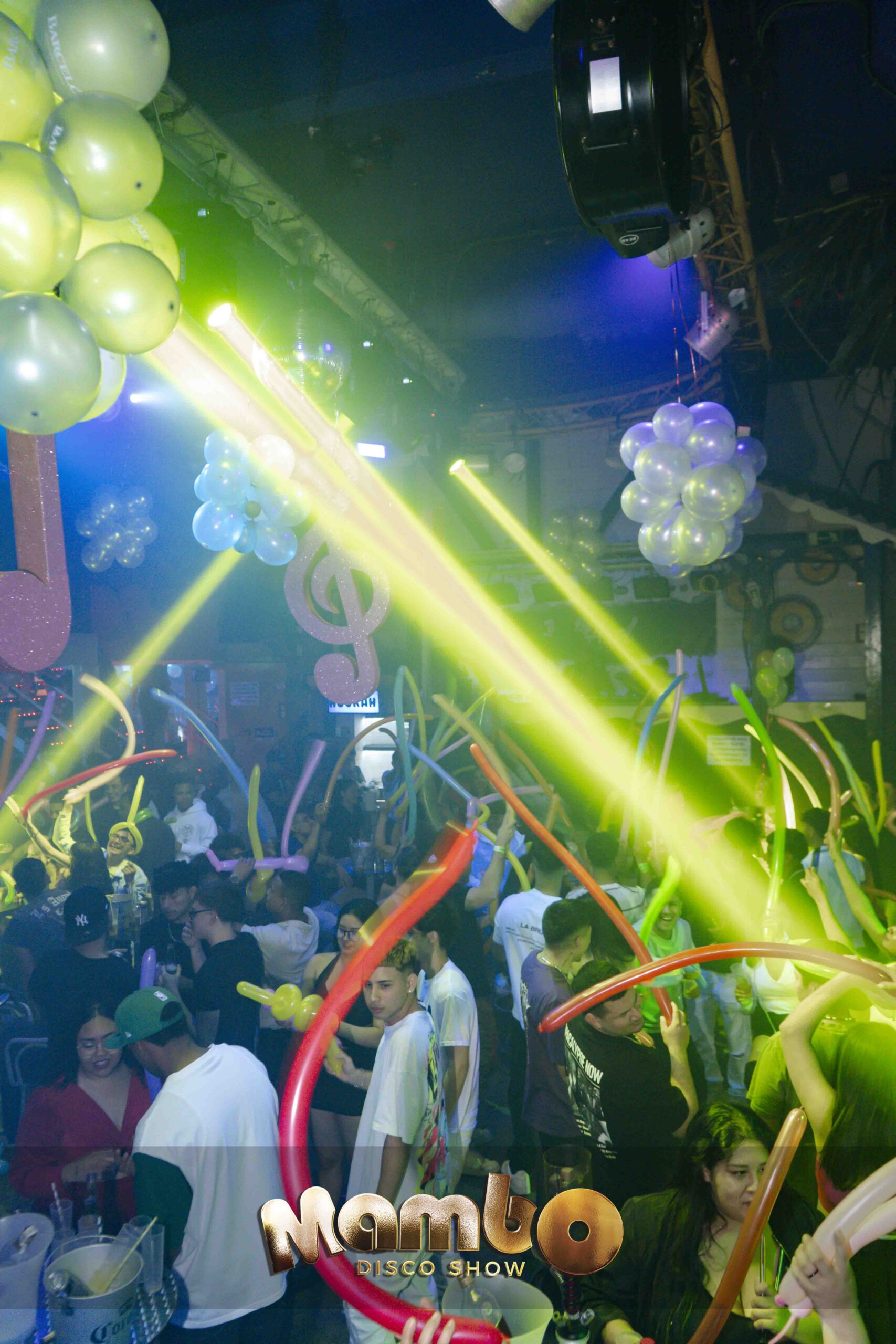 Mambodiscoshow 20-04-2024-44