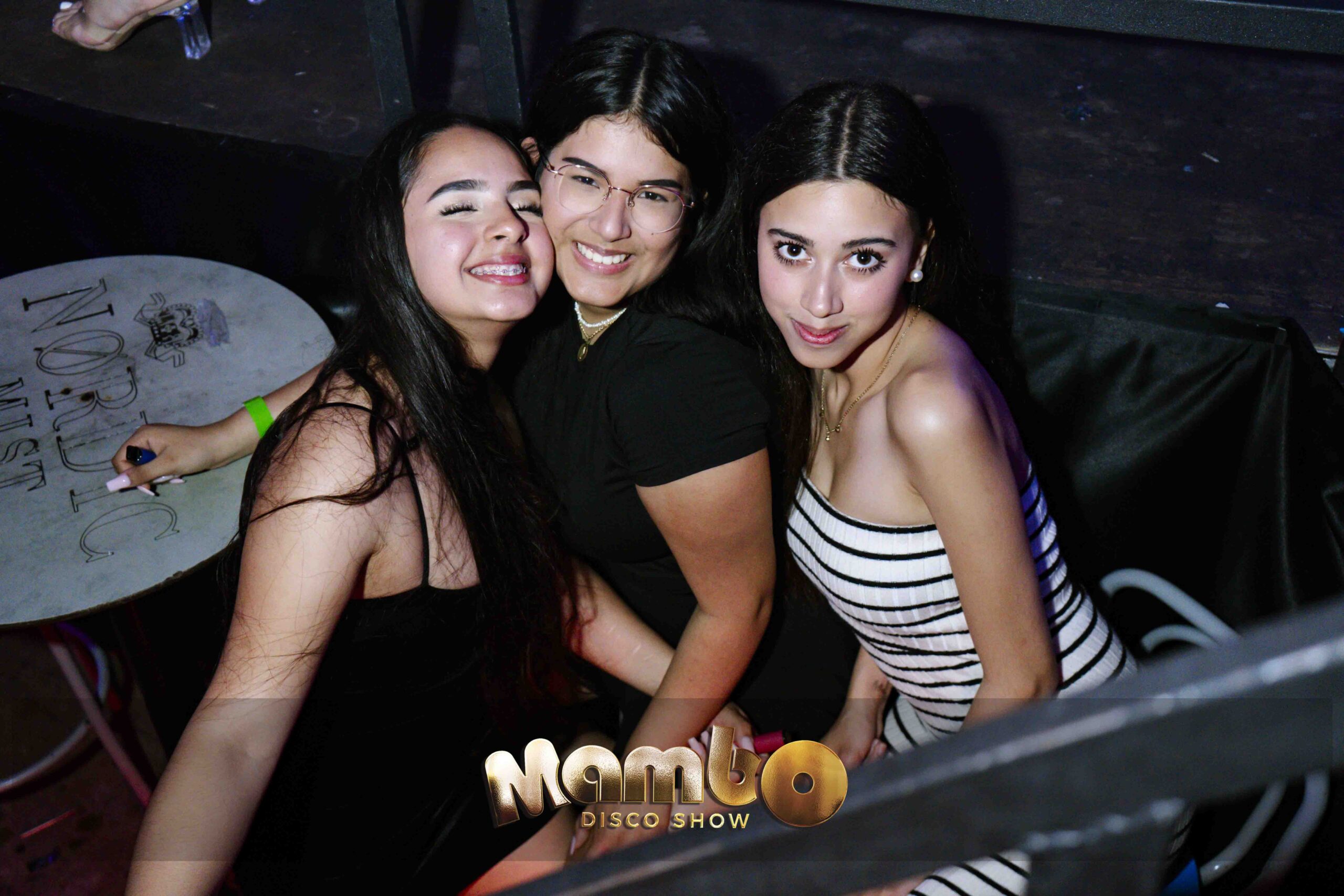 Mambodiscoshow 26-04-2024-34