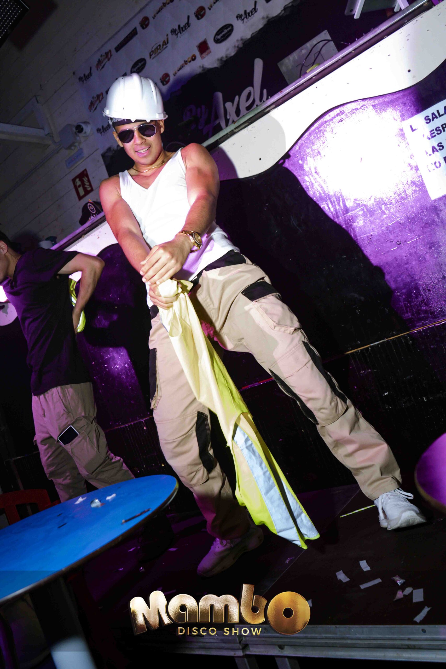 mambodiscoshow 1-05-2024-51